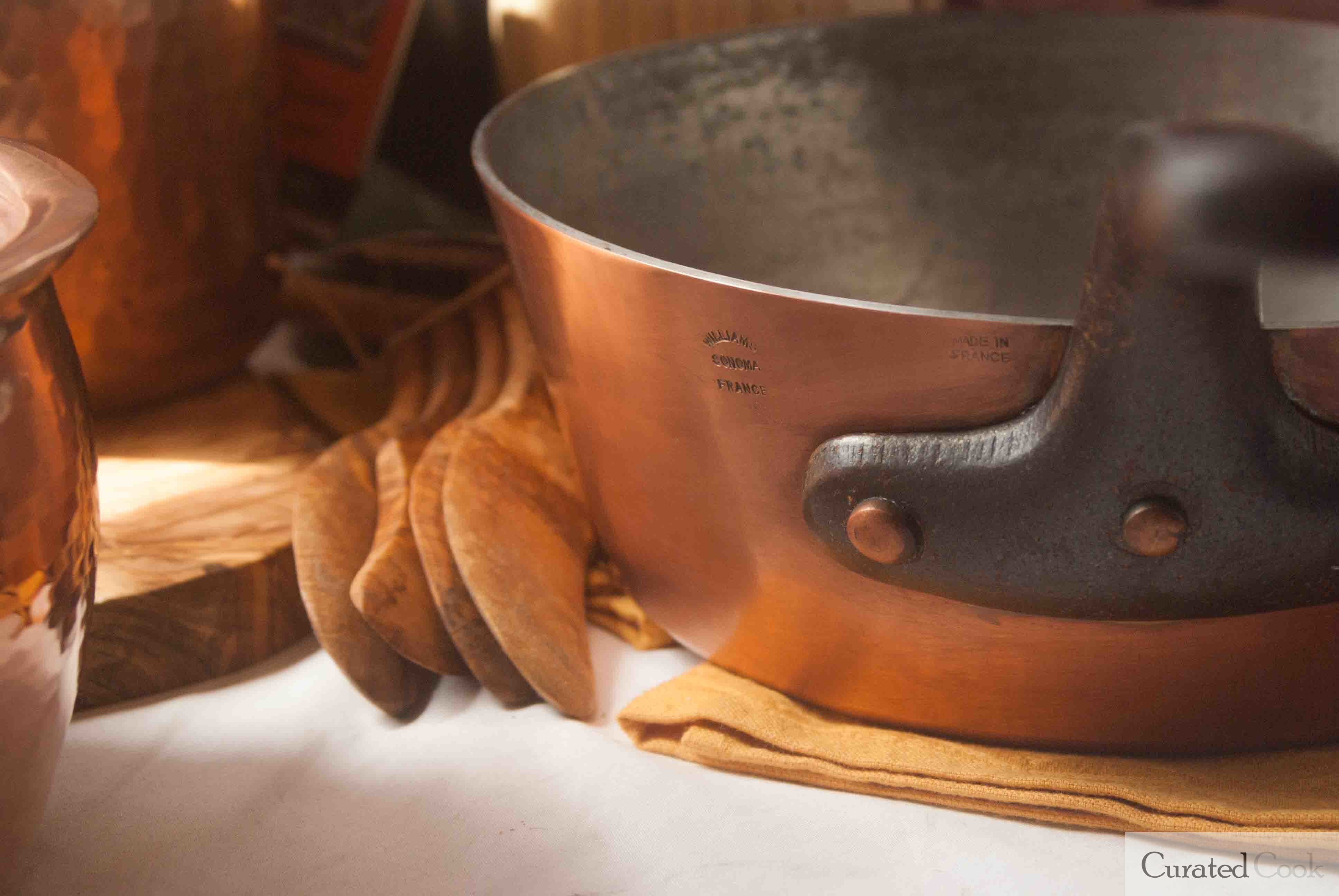 Copper Windsor Pan upright hammer finish