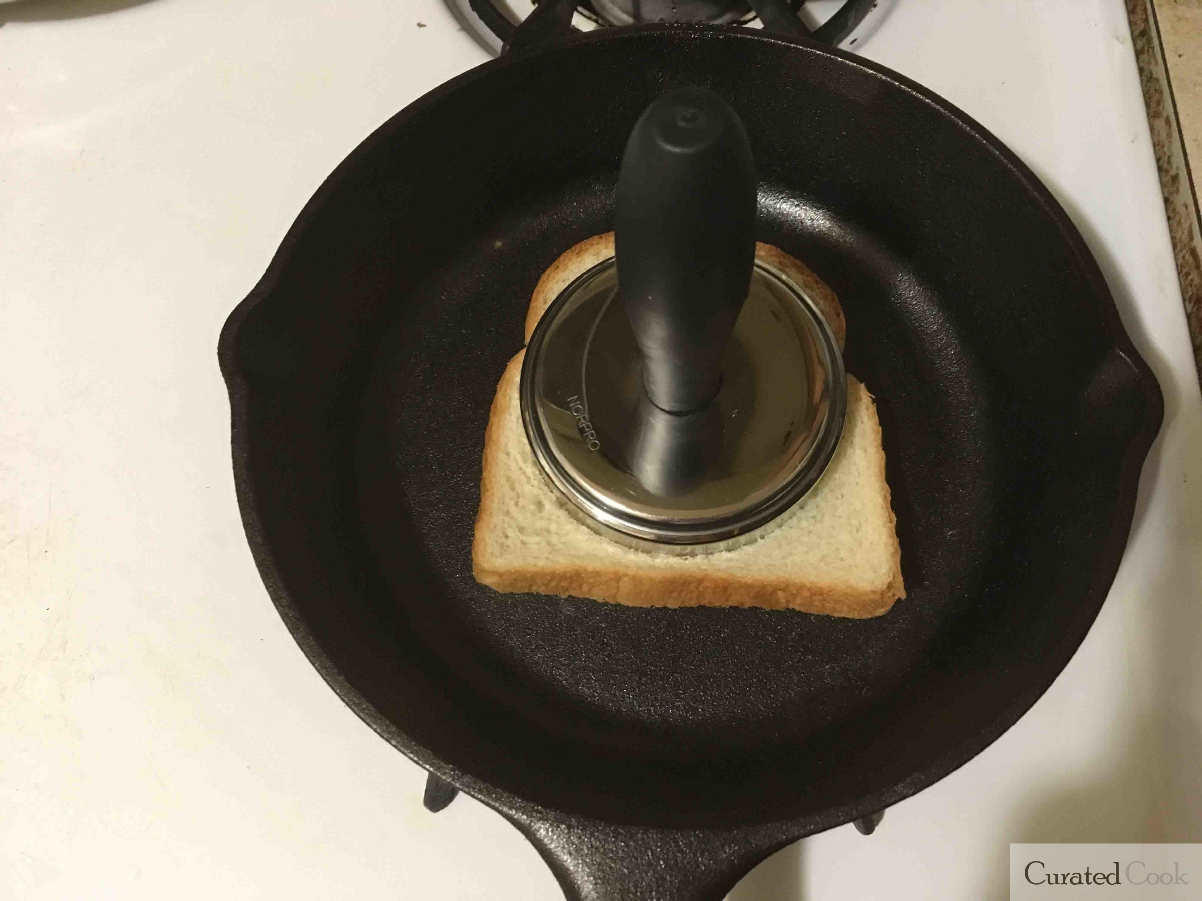 Lodge Skillet Toast Test